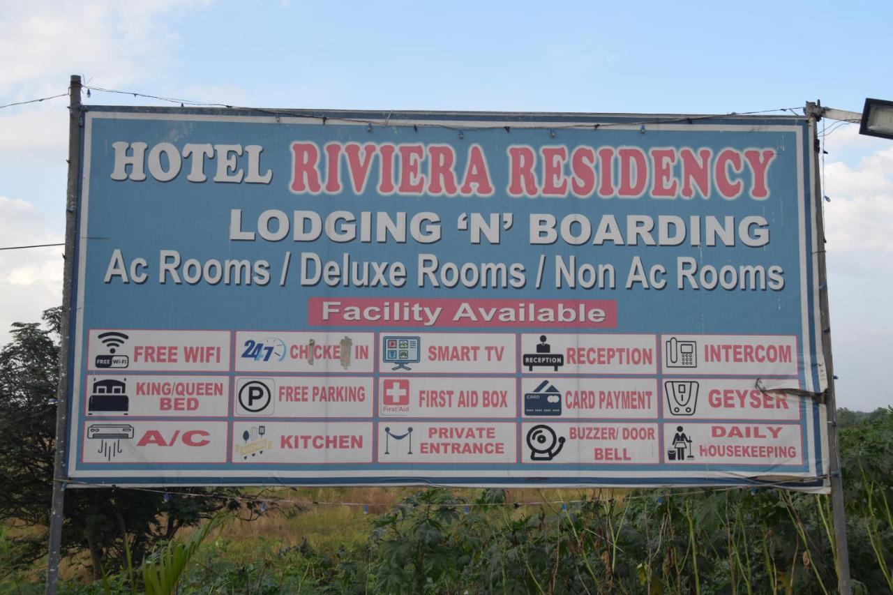 Hotel Riviera Residency Thane Esterno foto